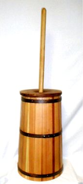 PioneerButterChurn